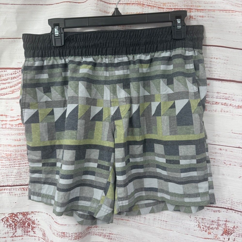 Prana Shorts Mens Medium Geometric Print Athletic Hybrid Performance